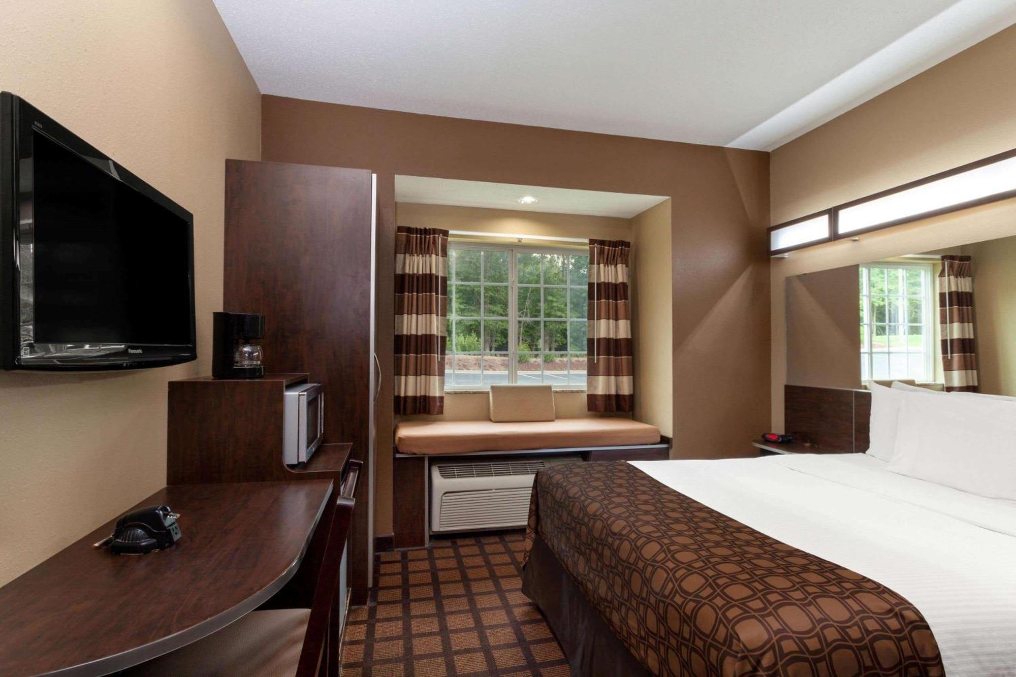 Microtel Inn & Suites By Wyndham קולומביה מראה חיצוני תמונה